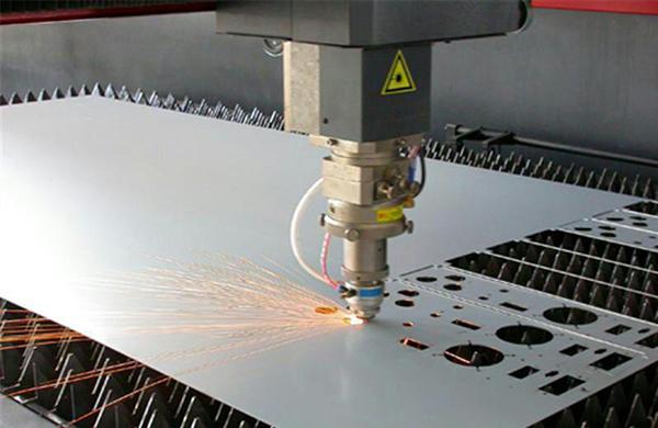 metal laser cutter.jpg
