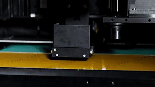 roll material laser cutting